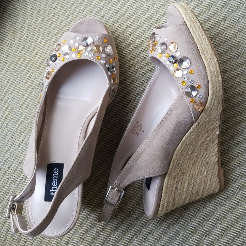Women's wedge slingback sandals